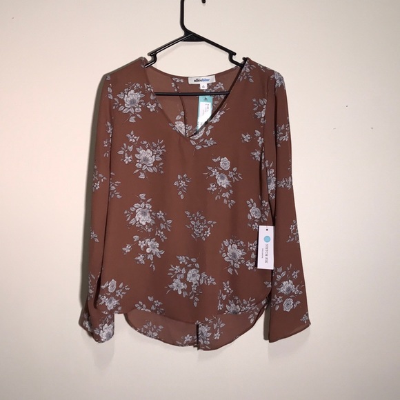 Alice Blue Tops - Brown floral top